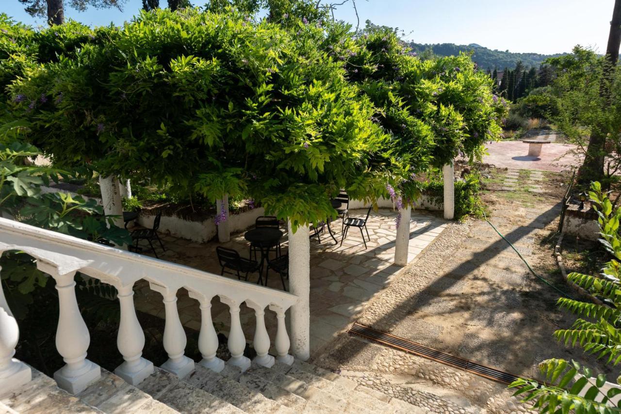 Archontiko Petrettini Boutique Hotel Agios Ioannis  Exterior photo